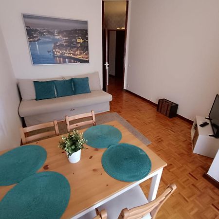 Camoes Appartments OOporto Esterno foto